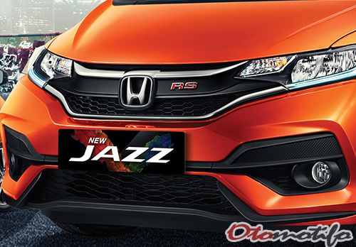  Salah satu kendaraan beroda empat hatchback terbaik di Indonesia yaitu  Harga Honda Jazz 2019, Review, Spesifikasi  Gambar